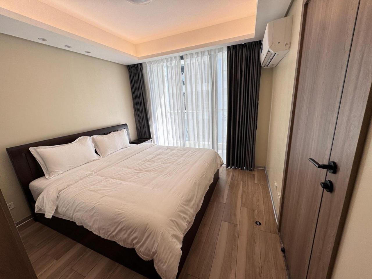 L Condotel Paranaque City Phòng bức ảnh