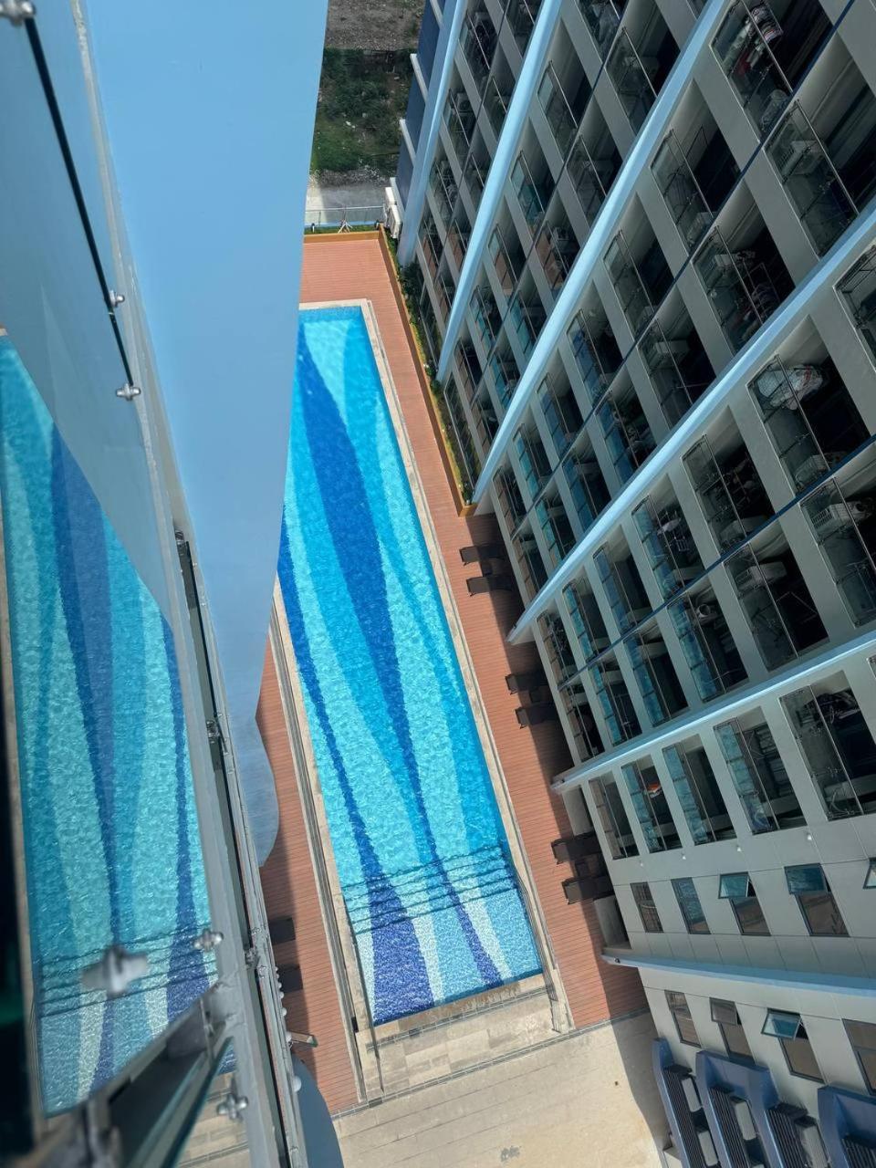 L Condotel Paranaque City Ngoại thất bức ảnh