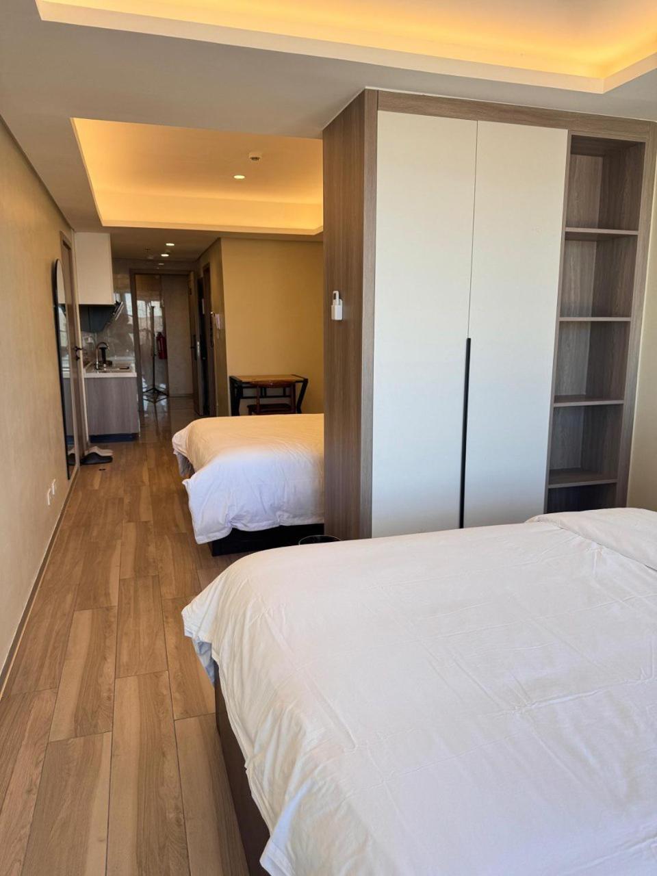 L Condotel Paranaque City Phòng bức ảnh