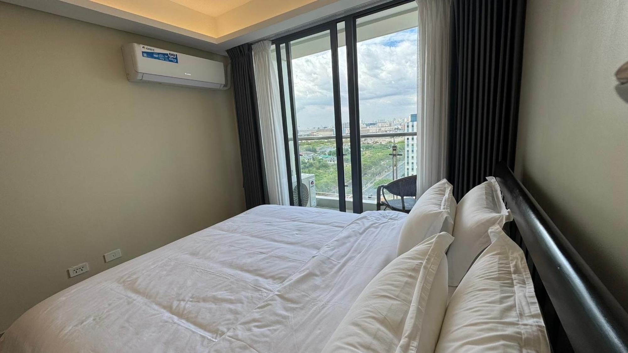 L Condotel Paranaque City Ngoại thất bức ảnh