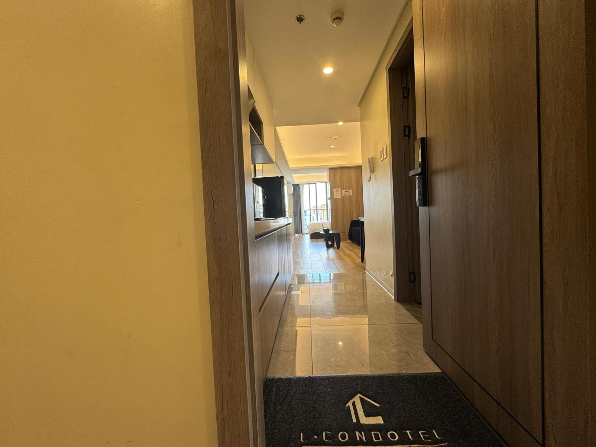 L Condotel Paranaque City Ngoại thất bức ảnh