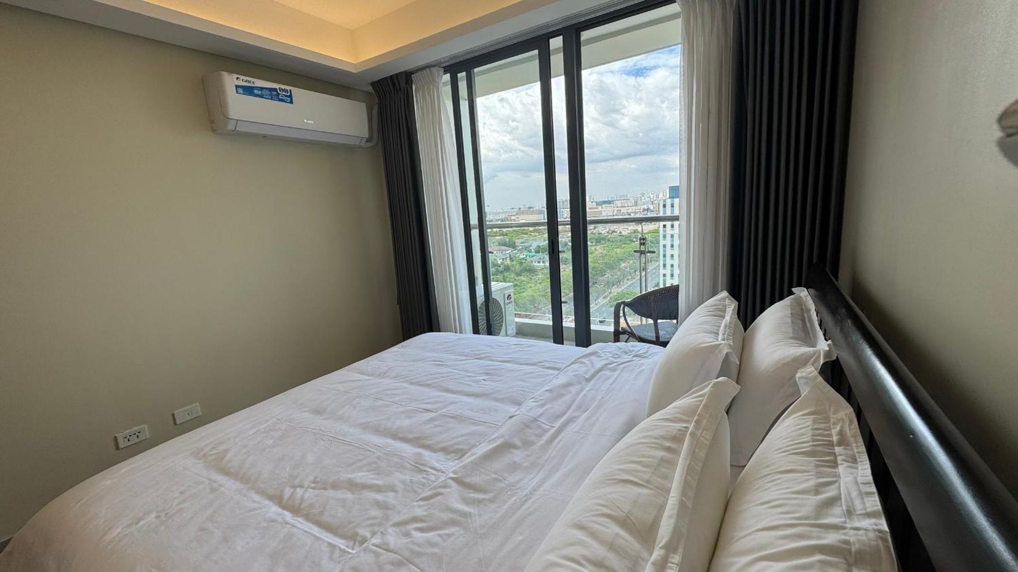 L Condotel Paranaque City Ngoại thất bức ảnh